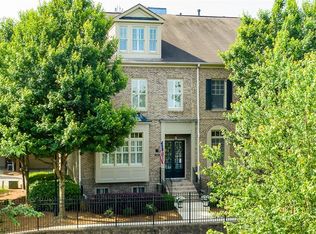 694 Lockton Pl, Sandy Springs, GA 30342