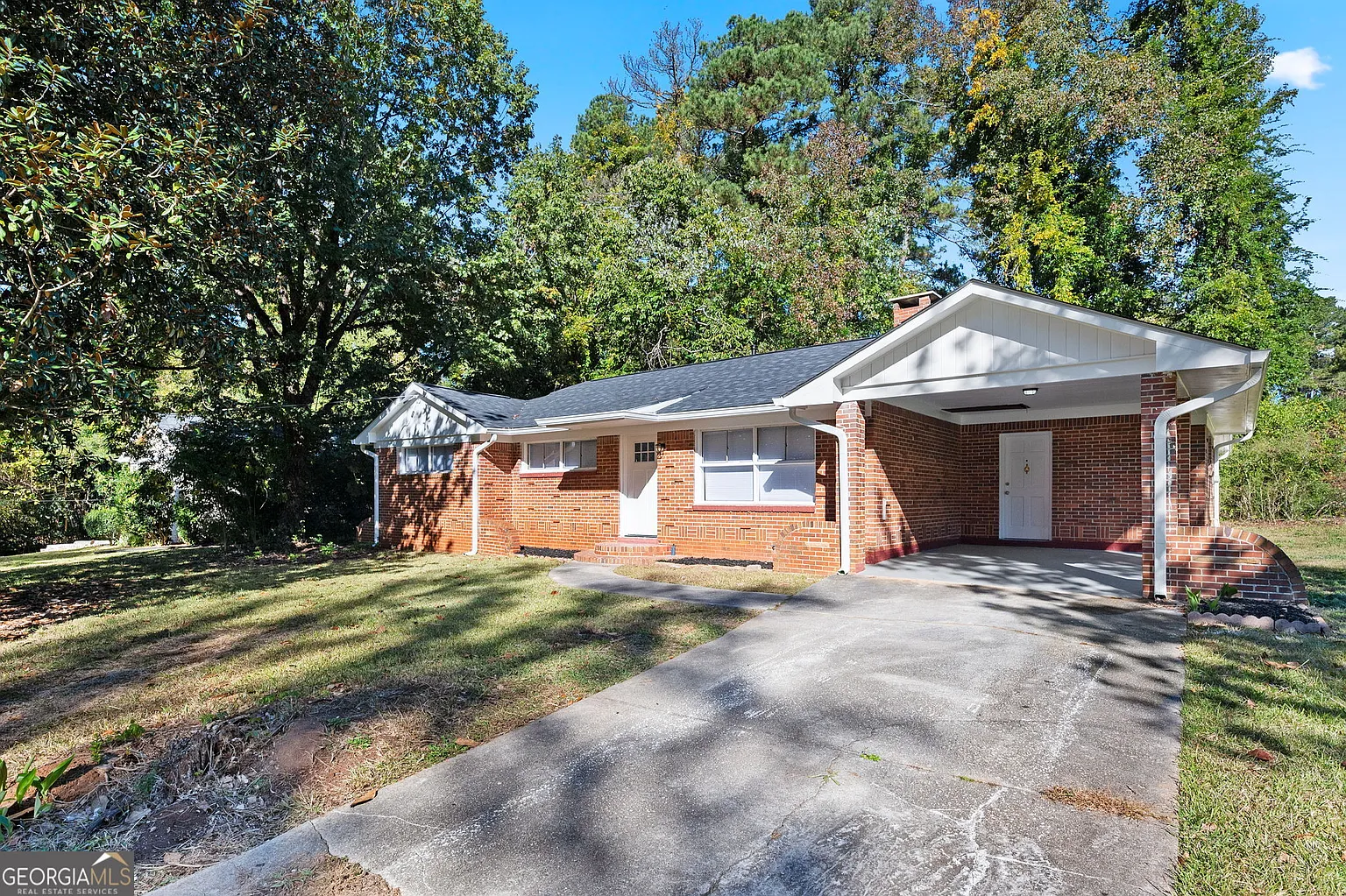 3464 Spring Cir photo 1