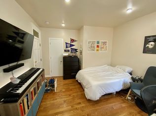 1422 Meridian Pl NW ROOM B, Washington, DC 20010