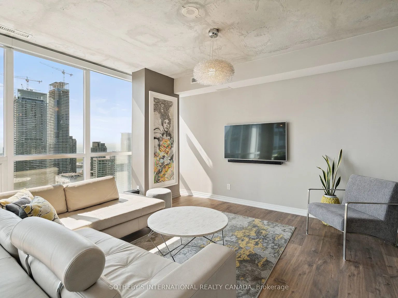 3 bed, $7,000 — Photo 4