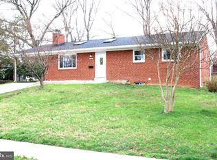 6809 Ruskin St, Springfield, VA 22150