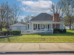 436 Oneida St, Seneca, MO 64865