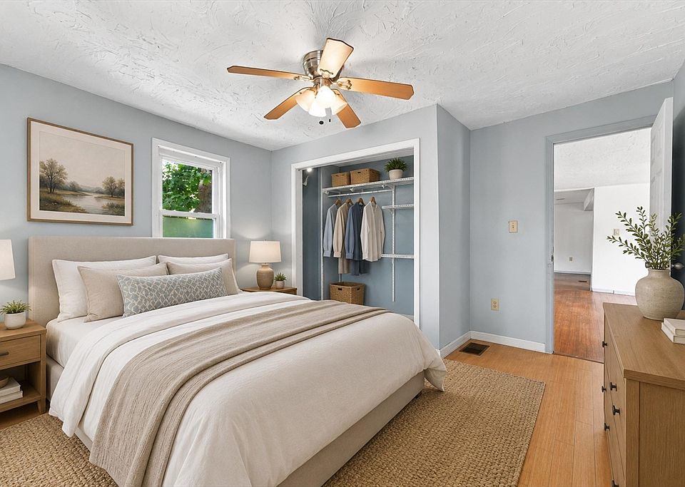1st image of 28 Tremont St