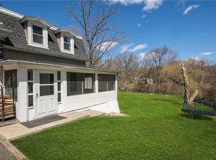 248 Cherry Ln, Airmont, NY 10901