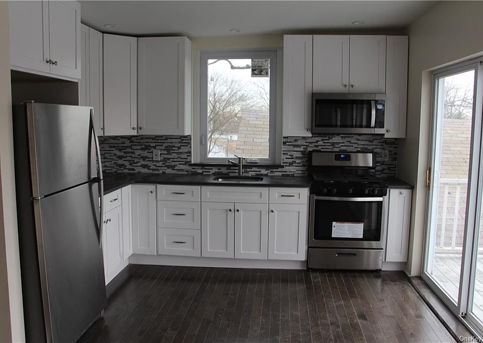 1st image of 285 Minnieford Ave