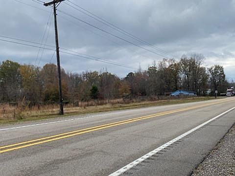 2nd image of Eason Blvd