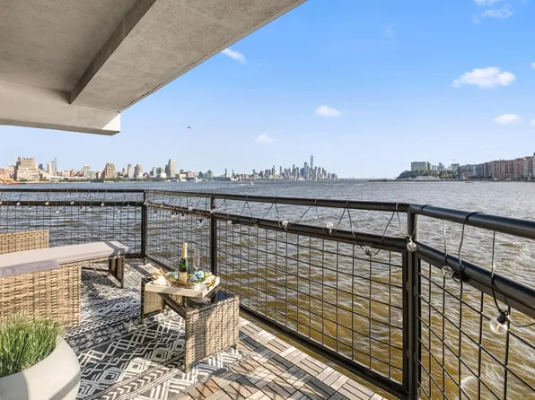 600 Harbor Blvd Unit 771, Weehawken, NJ 07086