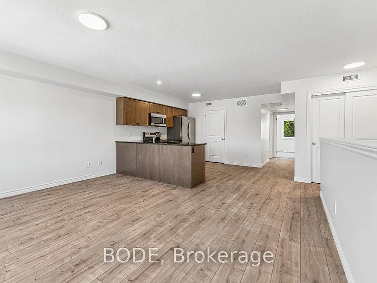 200 Brantwood Park Rd #28 — Photo 9