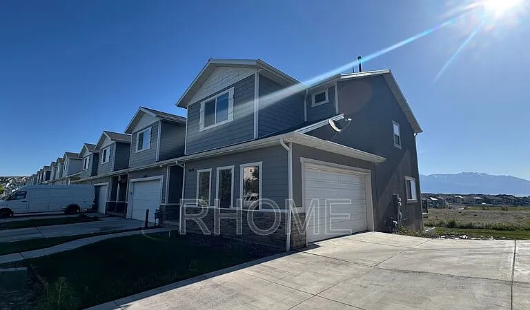 8044 N Clydesdale Dr #4 — Photo 5