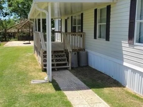 941 Rose Petal Ln, Cantonment, FL 32533