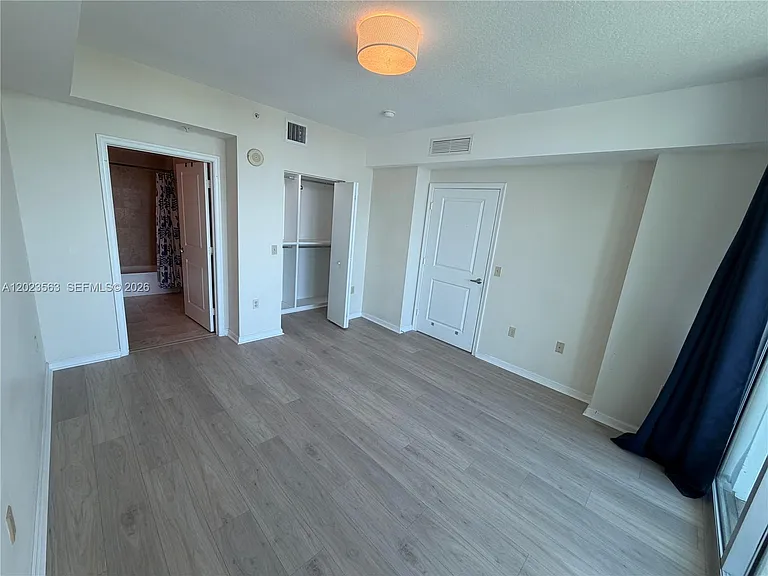 2021 SW 3rd Ave #902 — Photo 10