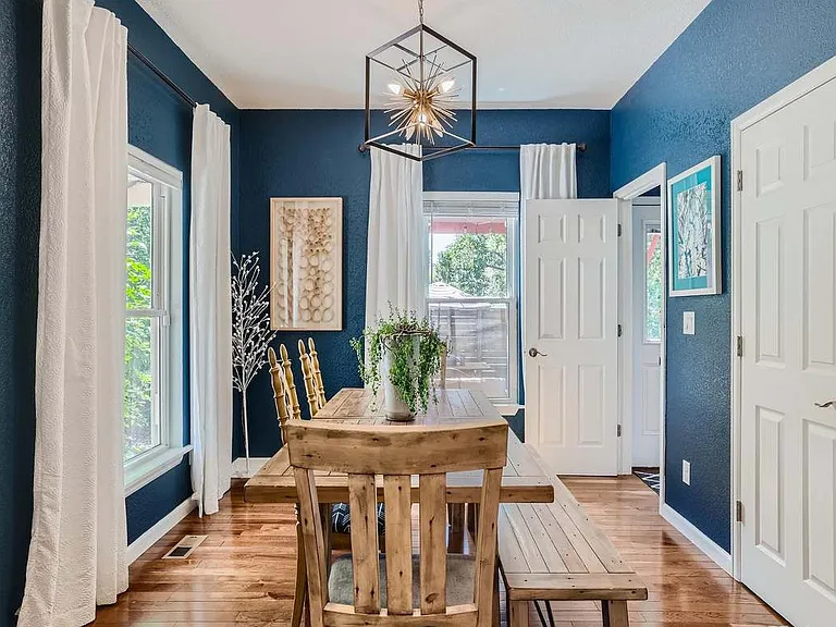 1501 W Cucharras St — Photo 8