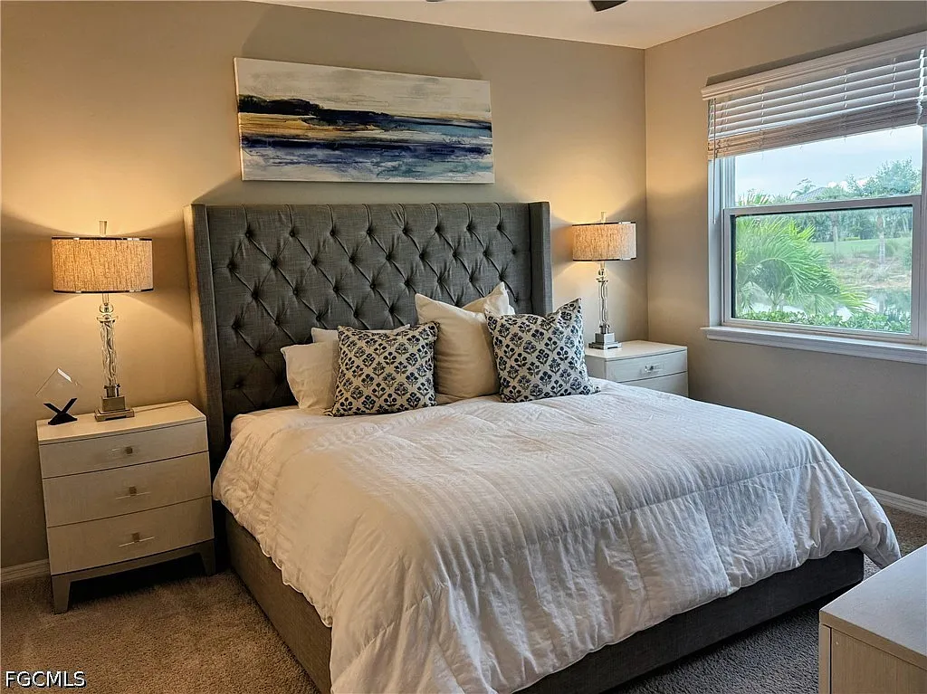 2 bed, 2.0 bath, 1528 sqft, $9,100 — Photo 4