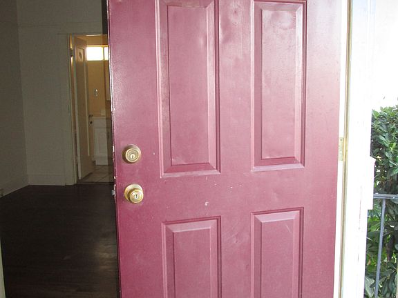 5th image of 4127 32nd St