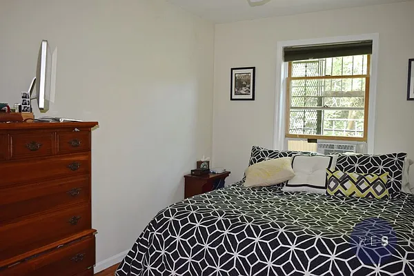 Rented by RES New York | media 31