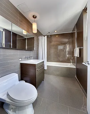 Rented by Halstead Real Estate | media 5