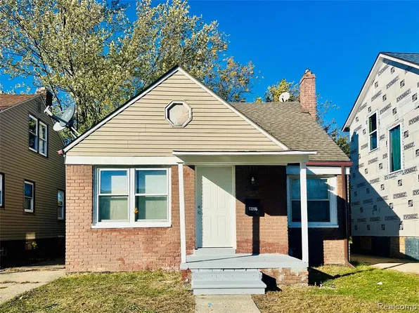 13995 Young St, Detroit, MI 48205