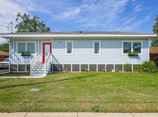 4700 Sandalwood St, New Orleans, LA 70127
