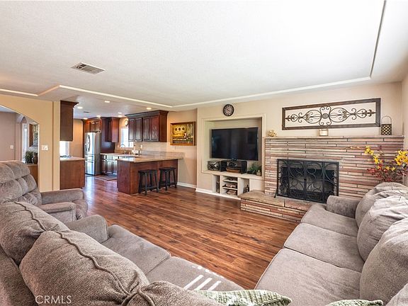 3rd image of 11665 Valverda Ave