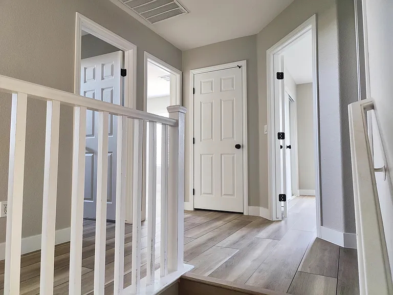 7426 Hunting Lodge Ave — Photo 8