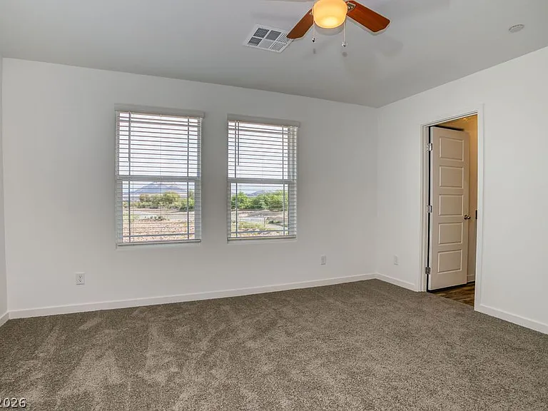 482 Golden Myna Ave — Photo 35