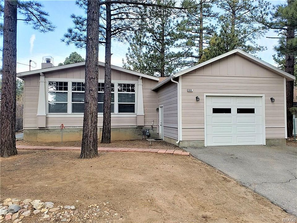 1st image of 309 Downey Dr