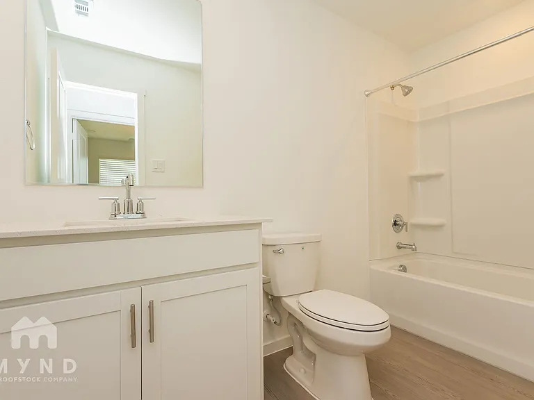 10112 Dalgreen Cir — Photo 19