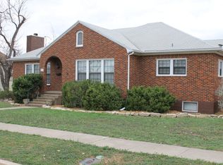 811 N 6th St, Ballinger, TX 76821