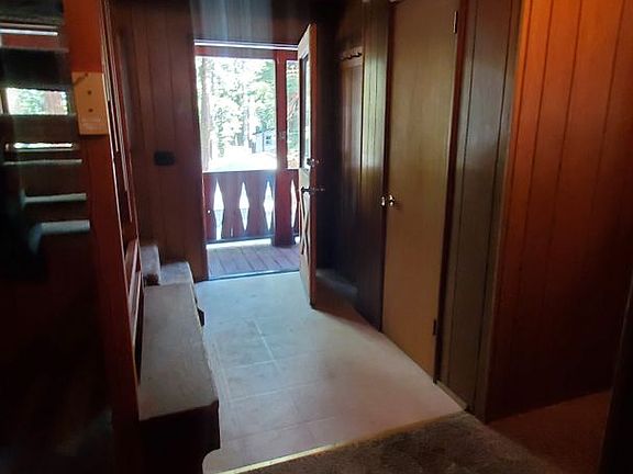 5th image of 336 Woodview Ct