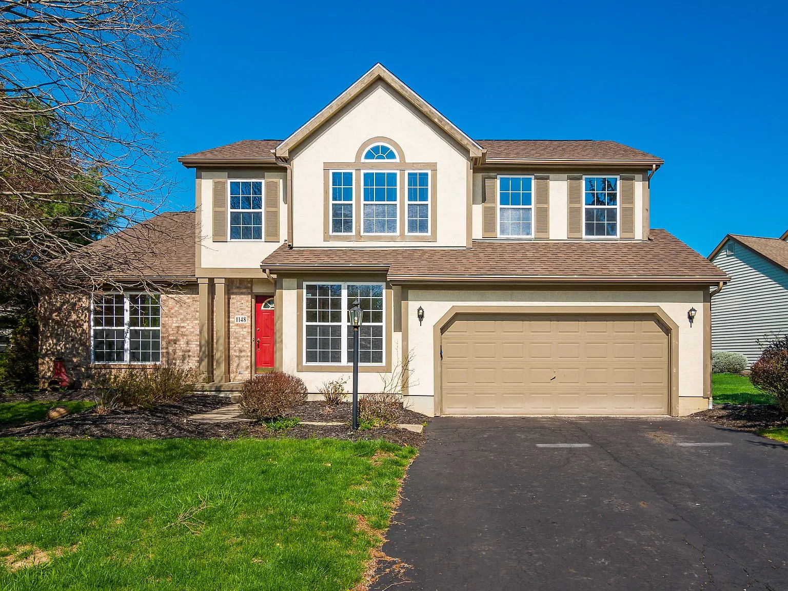 4 bed, 3.5 bath, 3500 sqft, $3,499 — Photo 1