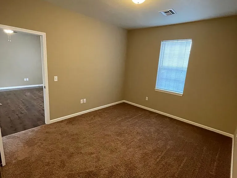 Grasslands Apartments — Photo 40