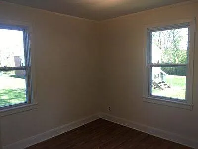 1757 Huron Rd SE — Photo 5
