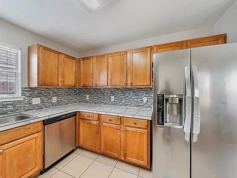 6619 Wellington Meadows Dr — Photo 12