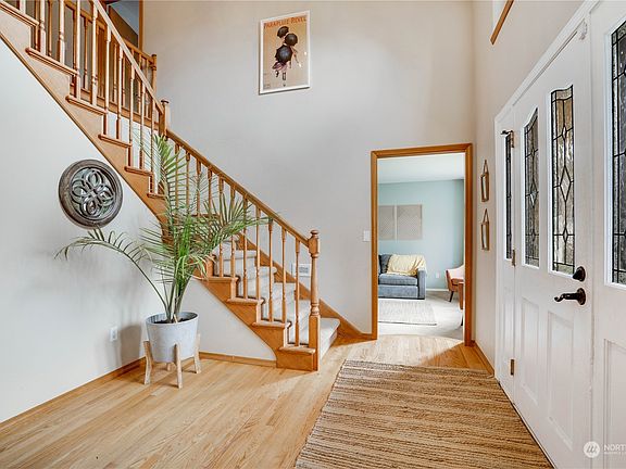 4th image of 12411 99th Avenue Ct E