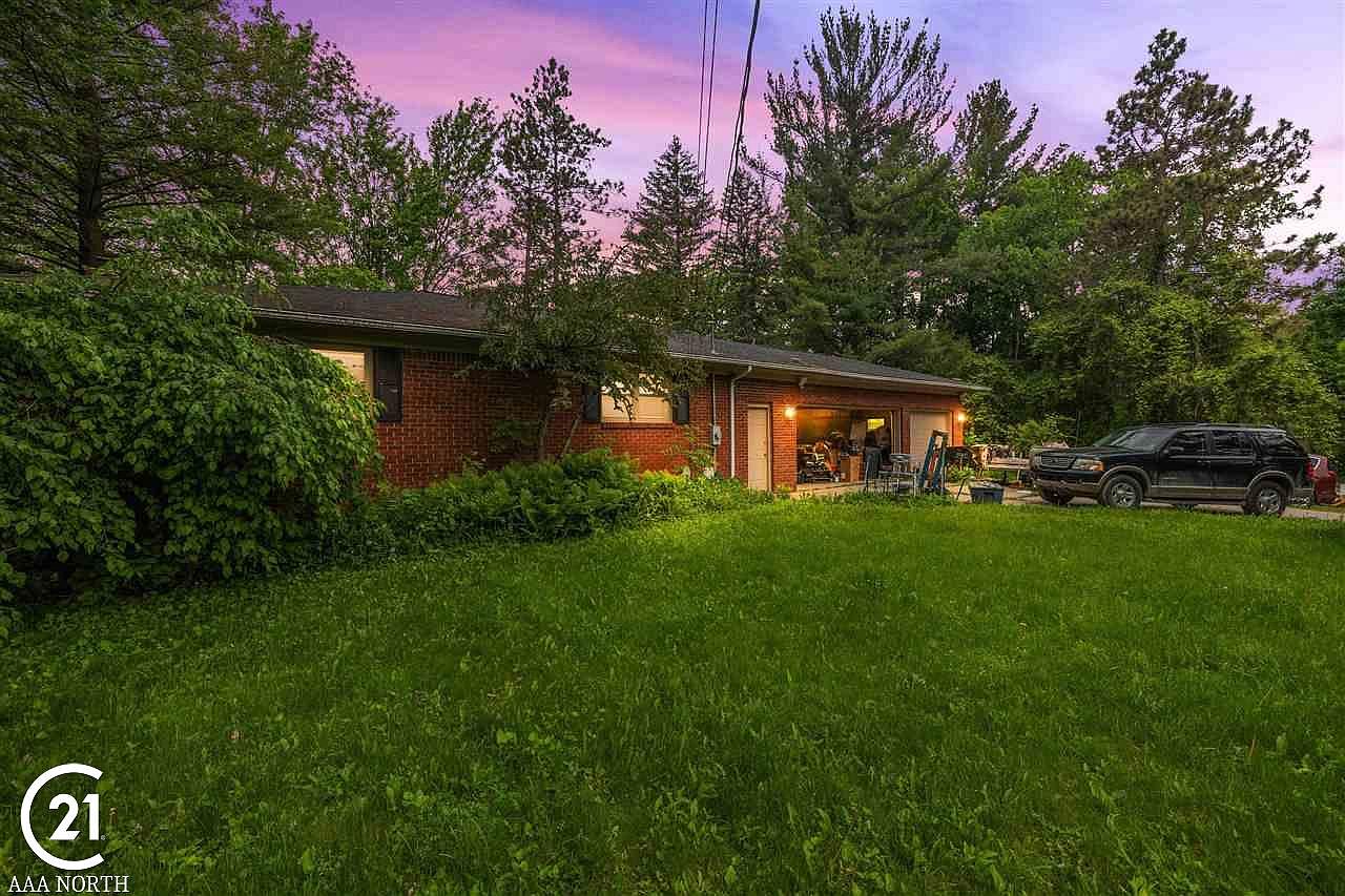 72442 Lassier Rd, Romeo, MI 48065 Zillow