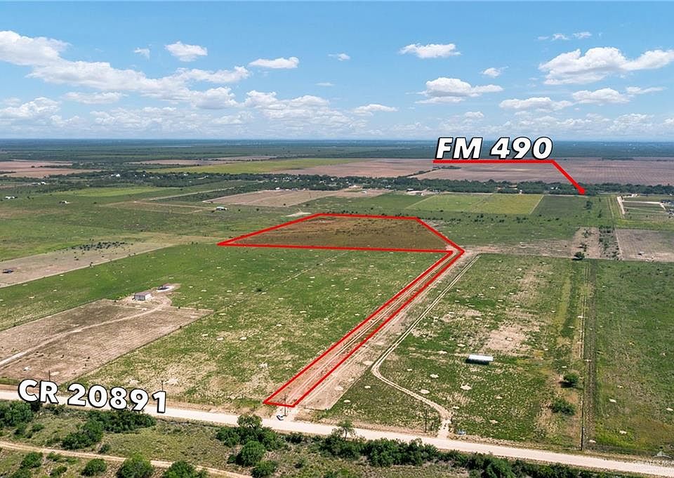 1st image of 17449 La Coma Service Rd