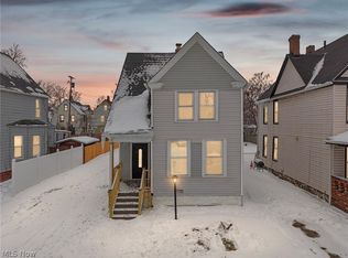 2296 E 97th St, Cleveland, OH