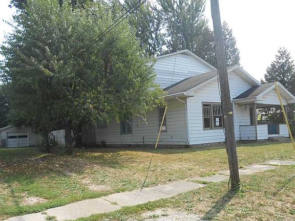 2nd image of 204 N 5th St
