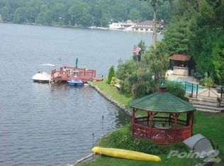 37 Lake Dr, Howell, NJ 07731
