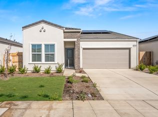 1109 W Arroyo Way, Madera, CA 93636