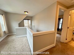 3776 SE 8th Ave, Portland, OR 97202