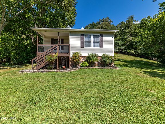5th image of 2305 Smith School Rd