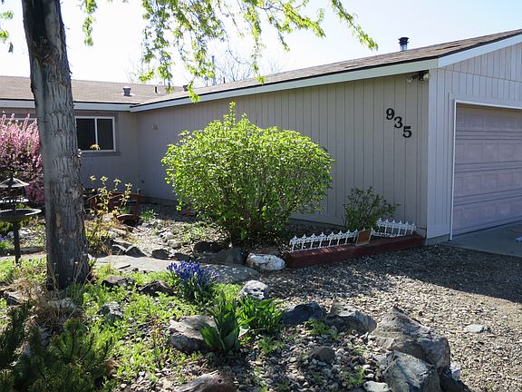 Front/Garage