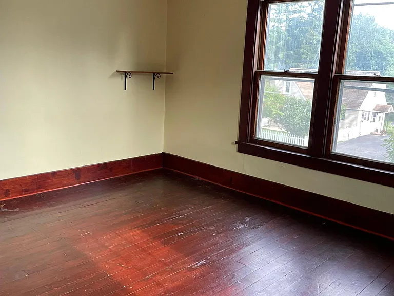 11 Bradley St #2 — Photo 13