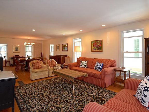 4th image of 28 Foster Ave