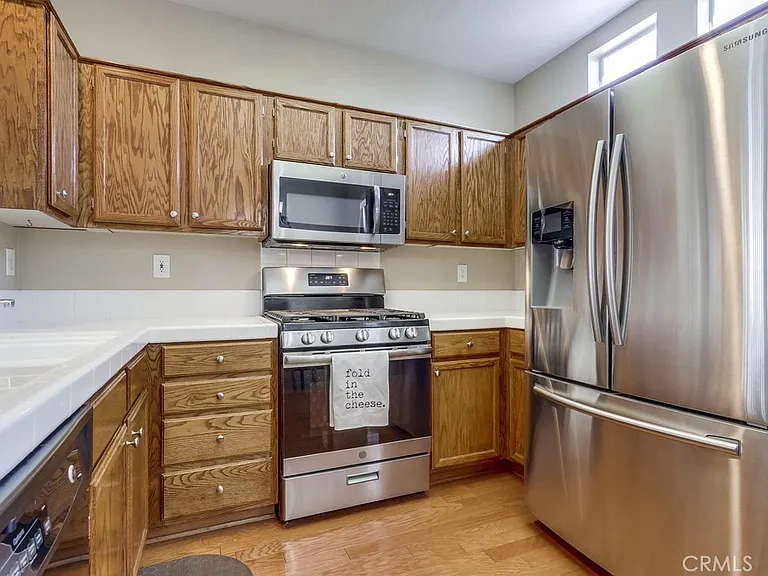 54 Santa Barbara Ct — Photo 16
