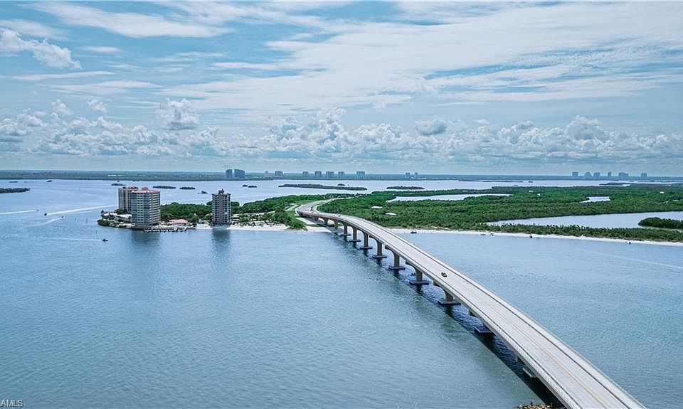 1st image of 8000 Lagoon RD