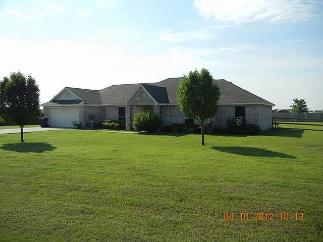 1st image of 735 Overland Dr
