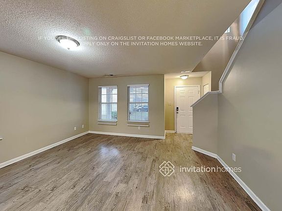4th image of 3105 Pebble Creek Ln