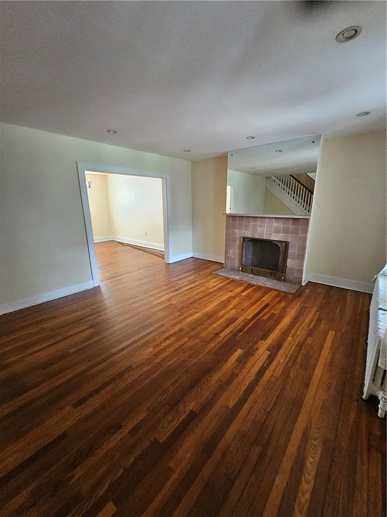 3 bed, 1332 sqft, $1,950 — Photo 3